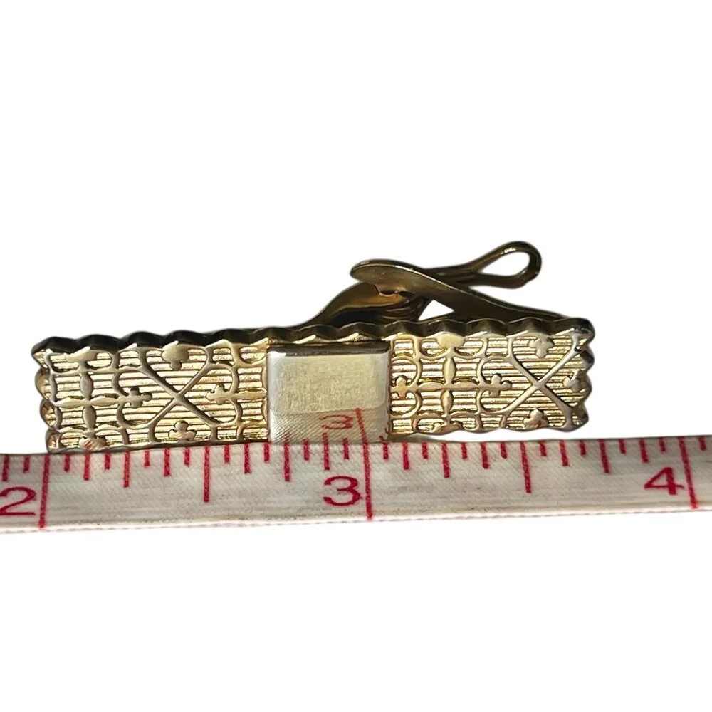 Vintage Gold-Tone Cufflinks & Tie Clip Set With Fleur De Lis & Heart Scroll Desi